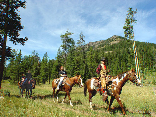 Pahaska Tepee Resort Коуди Екстериор снимка